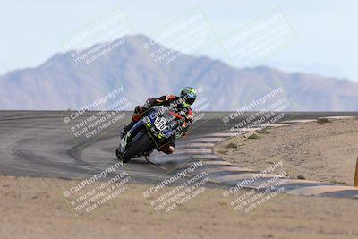 media/Nov-16-2025-Race Pace (Sun) [[8c5fa54630]]/Non Verified Riders (1st 20 Minutes)/6-Turn 12 (2pm)/